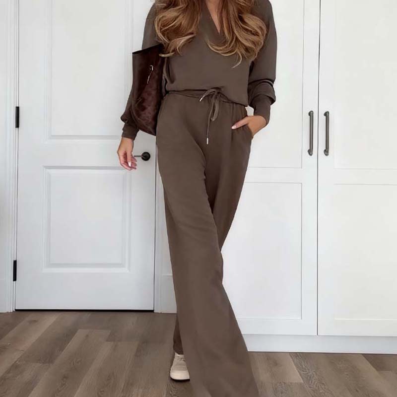 💥Nyhet 50 % rabatt – Chic brunt casual-set för damer: topp med V-ringning och byxor med dragsko
